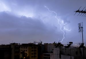 Άνω Πατήσια, Αθήνα. Κεραυνοί over Athens!